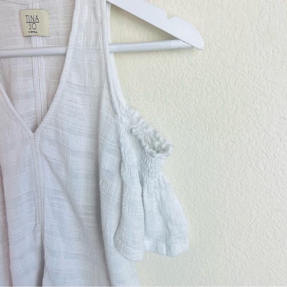 Tina Jo White Linen Bardot Cold Shoulder Ruched Short Sleeve Blouse - Picture 4 of 5